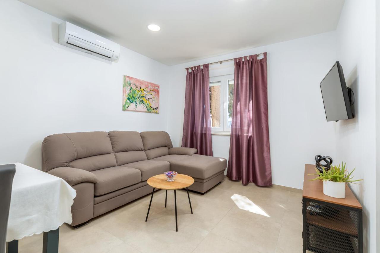 Apartment Lorilu Póla Kültér fotó